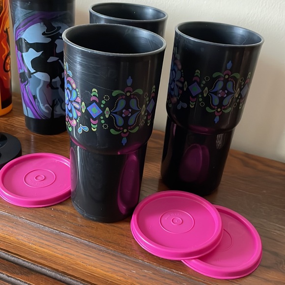 Bundle of 7 Tupperware tumblers Halloween kaliope fiesta spooky spectacular - Picture 2 of 7